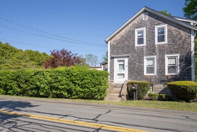 257 Russells Mills Rd, South Dartmouth, MA 02748 - photo 2