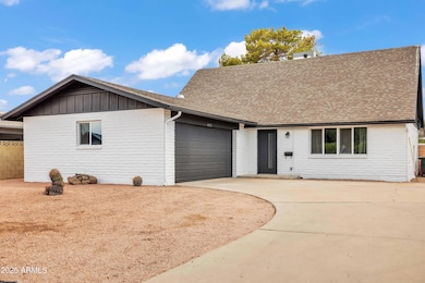 ReShoot_4112_S_Grandview_Ave18