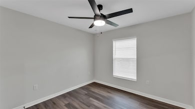 1415 Swan Lake Cir, Dundee, FL 33838 - photo 6