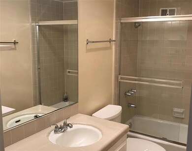 2510 Torrey Pines Rd unit 214, La Jolla, CA 92037 - photo 5