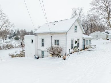 330 Posey Hill St, Roanoke, IN 46783 - photo 6