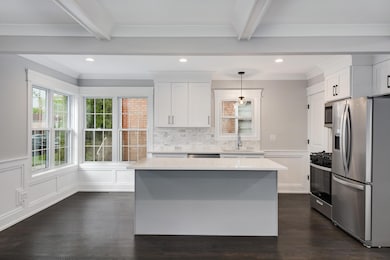 8449 S Euclid Ave, Chicago, IL 60617 - photo 7