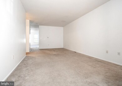 161 Rittenhouse Dr, Woodbury, NJ 08096 - photo 3