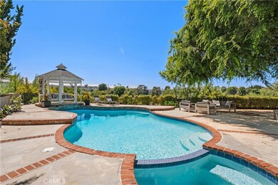 Unobstructed Panoramic views!