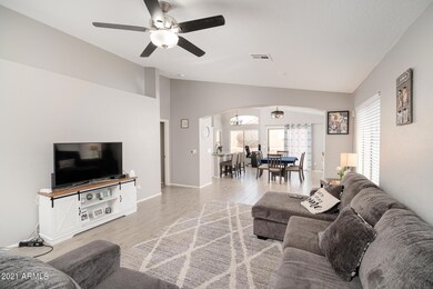 03_Living-Room_01