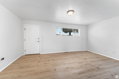 902 W 1500 N, Lehi, UT 84043 - photo 3