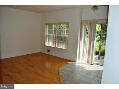 107 Harvard Cir, Princeton, NJ 08540 - photo 5