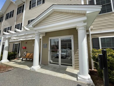 10 Sentinel Ct unit 303, Manchester, NH 03103 - photo 2