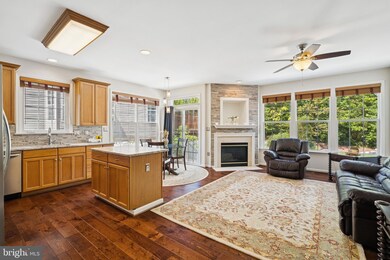 9741 Craighill Dr, Bristow, VA 20136 - photo 7