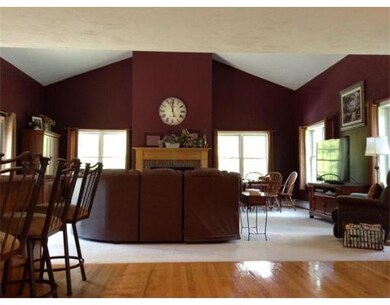 381 Bullard St, Holden, MA 01520 - photo 4