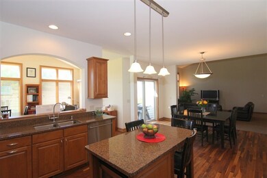 6854 Springton Dr, Middleton, WI 53562 - photo 4