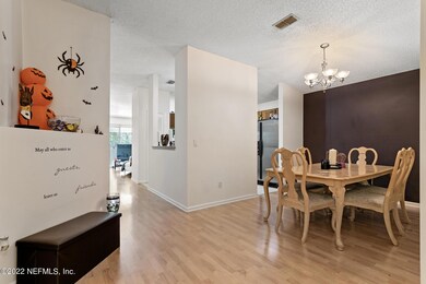 3927 Grand Central Pl (6)