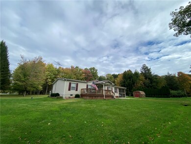 Front corner view, level lot.