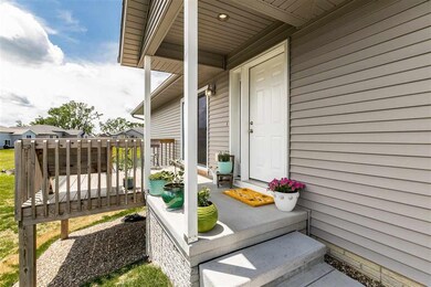 2109 Snapdragon Cir SW, Cedar Rapids, IA 52404 - photo 2