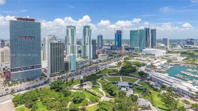 50 Biscayne Blvd unit 50 Biscayne Blvd  3, Miami, FL 33132 - photo 2