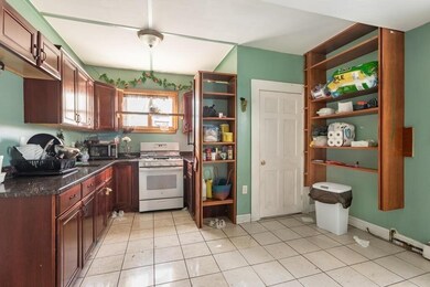 60 Whiting St, Lynn, MA 01902 - photo 2