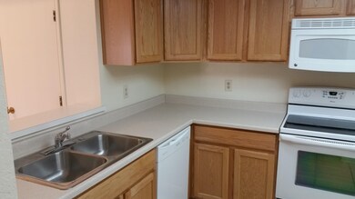 unlisted-address, Tucson, AZ 85719 - photo 3