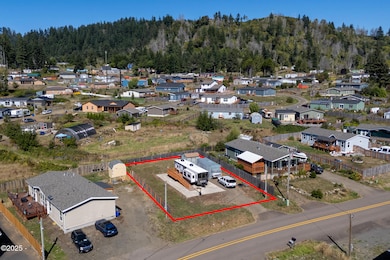 55 N Yodel Ln, Otis, OR 97368 - photo 4