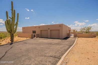 13-web-or-mls-Thunderhead Ranch-13 - Cop