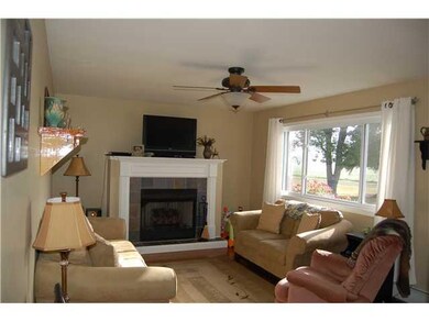 9195 N 200 W, Fountaintown, IN 46130 - photo 5