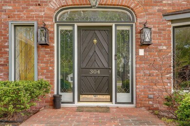 304 S Elliott Ave-4