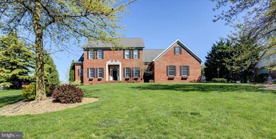 3143 Saint Andrews Dr, Chambersburg, PA 17202 - photo 2