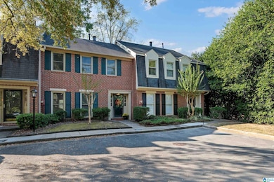 12 Ashford Cir, Birmingham, AL 35244 - photo 2