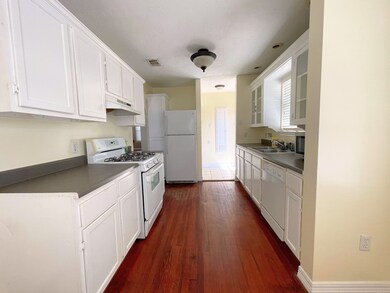 906 Tabor St, Houston, TX 77009 - photo 5