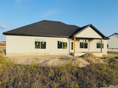 133 Merion Dr, La Vernia, TX 78121 - photo 5