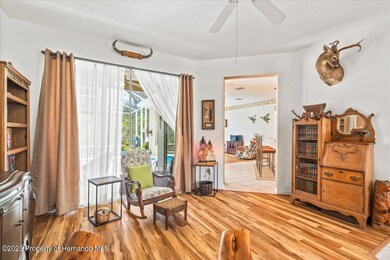 07-Living Room