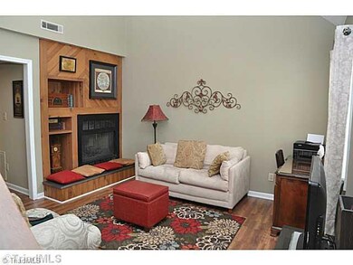 Living Room. Clean and fresh...neutral dcor...vaulted ceiling...