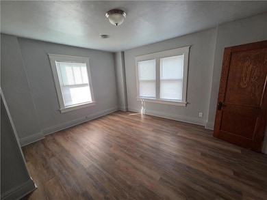 701 N 25th St, Saint Joseph, MO 64506 - photo 4