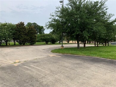 347 Belle Terre Blvd, Laplace, LA 70068 - photo 7