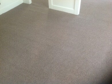 2 Hartford Ave N, Upton, MA 01568 - photo 4