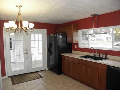Kitchen. SPACIOUS Eat-in Kitchen w/ Newer Cherry W