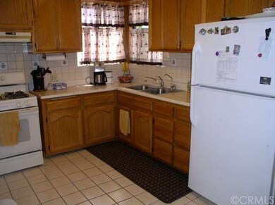 9708 Bascom St, Pico Rivera, CA 90660 - photo 5