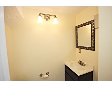 160 Quincy Shore Dr unit 114, Quincy, MA 02171 - photo 5
