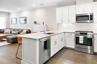 175 North Ave unit 204, Wakefield, MA 01880 - photo 7