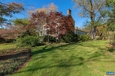 2104 Mooreland Ln, Charlottesville, VA 22903 - photo 4