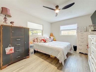 11521 64th Ave, Seminole, FL 33772 - photo 7