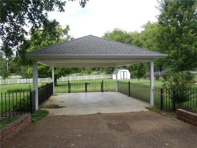 110 Riverlake Rd, Shelbyville, TN 37160 - photo 7