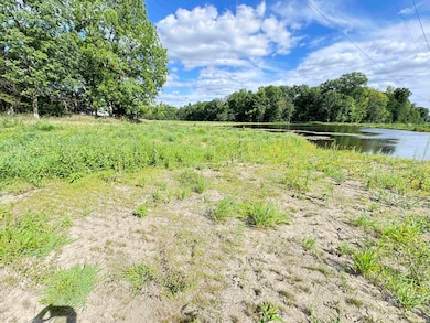 1616 S Layton Station Rd, Veedersburg, IN 47987 - photo 5