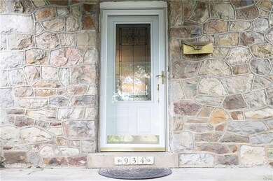 934 N 30th St, Allentown, PA 18104 - photo 3
