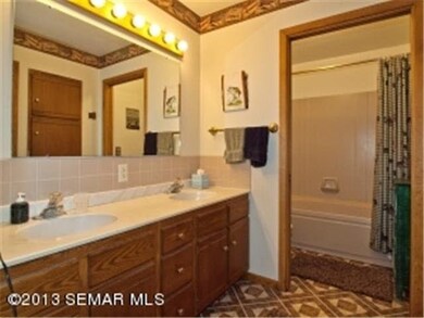 24088 Spillway Ln, Winona, MN 55987 - photo 6