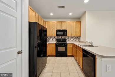 2913 Gilder Way, Dumfries, VA 22026 - photo 7