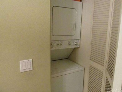 Stackable washer and dryer
