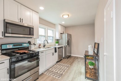 4242 Washington St, Gary, IN 46408 - photo 6