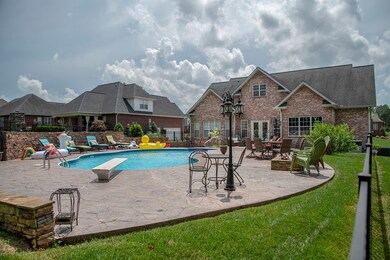 735 Coveview Cir, Cookeville, TN 38506 - photo 4