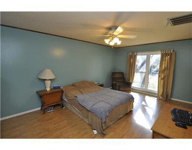 105 S Summit St, Prairie Grove, AR 72753 - photo 7