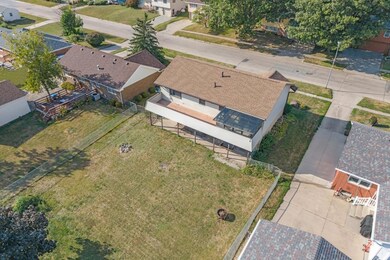 1433 N 8th Ave E, Newton, IA 50208 - photo 5